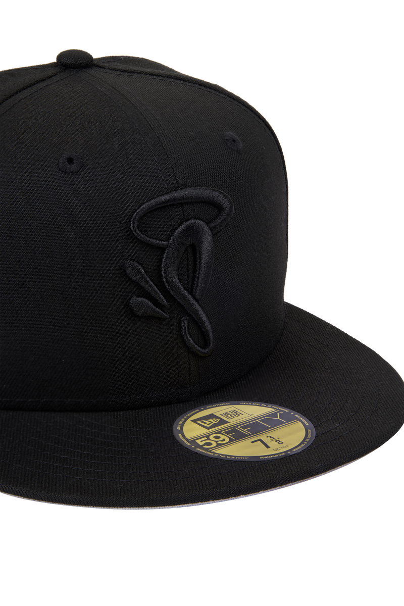 Syna x New Era 59FIFTY Fitted Cap - Blackout